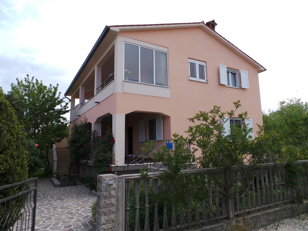 Rina Apartments Лабин Экстерьер фото