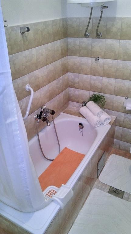 Rina Apartments Лабин Экстерьер фото