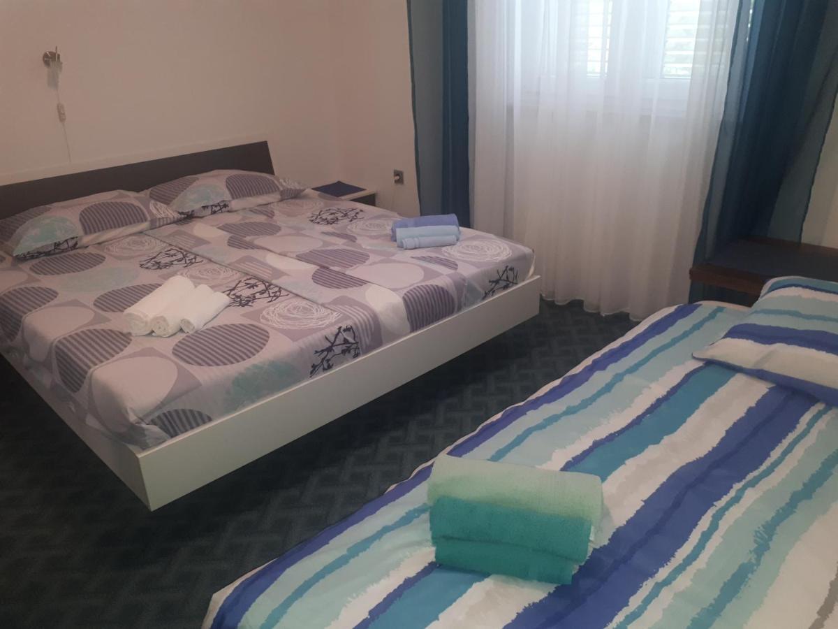 Rina Apartments Лабин Экстерьер фото